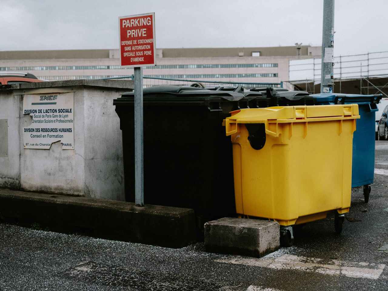 how to rent trash dumpsters?