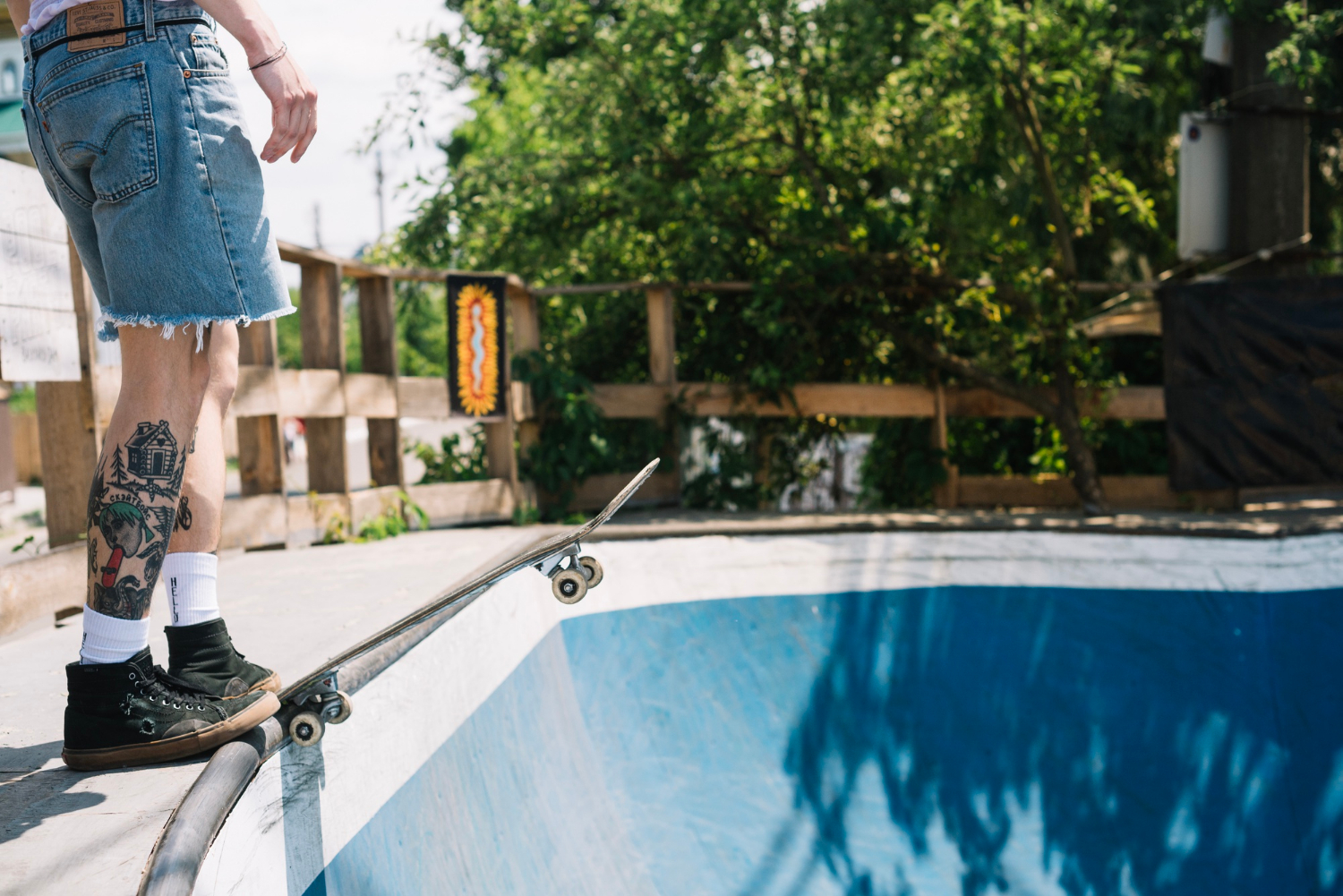 pool cleaning: tips for safe and effective maintenance